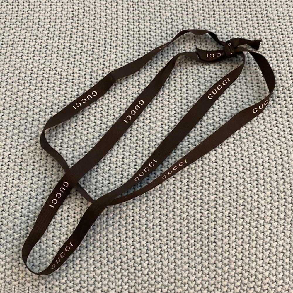 Gucci iconic black & silver ribbon